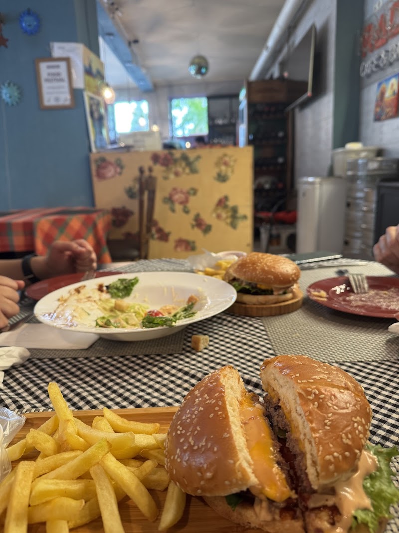 RADIO Kitchen & Bar - Image 4 - Batumi, Georgia